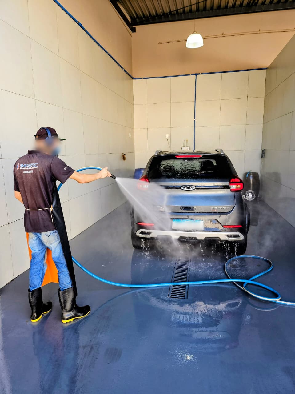 Lavagem automotiva profissional realizada na Impertec em Uberaba
